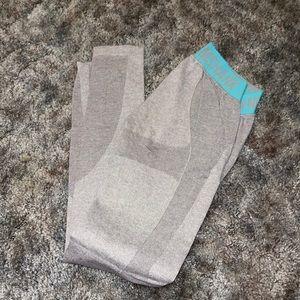 Gymshark leggings size small. Very flattering